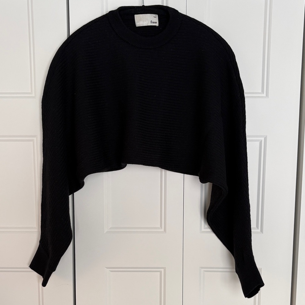 Aritzia Wilfred Free Black Cropped Knit Sweater Sz 3 Dolma type sleeve